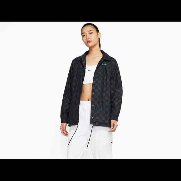 Women’s Nike Sportswear Coaches Checkered Button WindbreakerJacket Oversized NEW - Picture 1 of 12